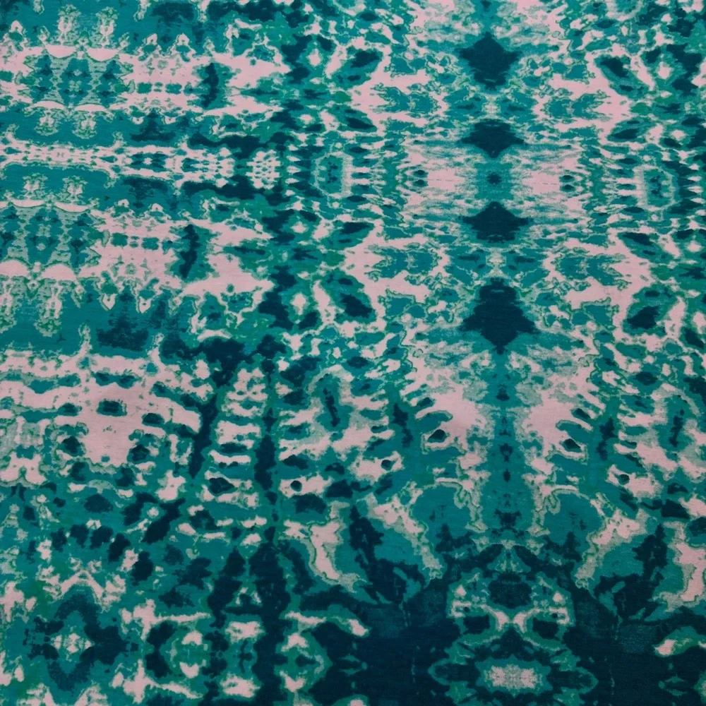 Roz and Ali NWT Teal and White Maxi Skirt